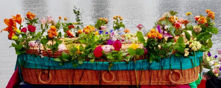 Inspiratie Uitvaart Bloemenband